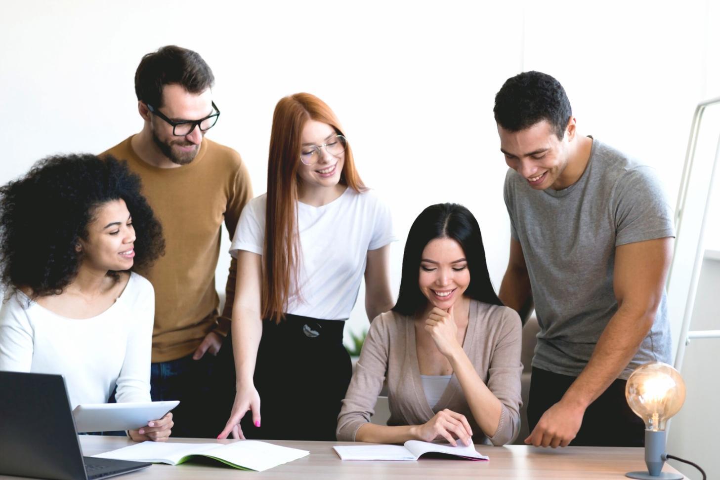 Sesión de valoración de empresas con casos reales